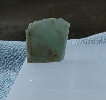 糸魚川翡翠　高品質　ろうかん質　6g 2025年最新】翡翠 ろうかんの人気アイテム - メルカリ